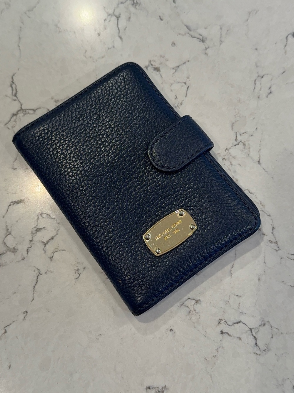 Michael Kors Jet Set Navy Blue Pebbled Leather Passport Case